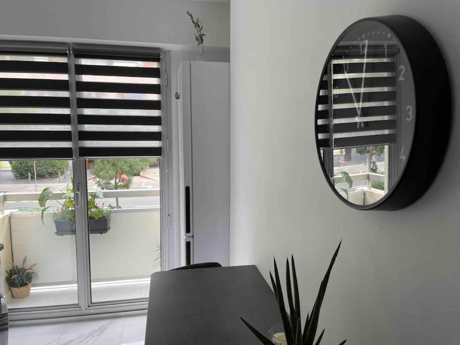 Superbe Appartement Carre Delfino Port De Nice Luaran gambar